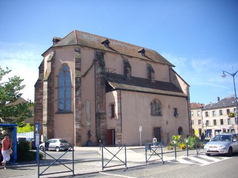 La chapelle des Cordeliers de Sarrebourg (Moselle, France), vue depuis la place des Cordeliers.