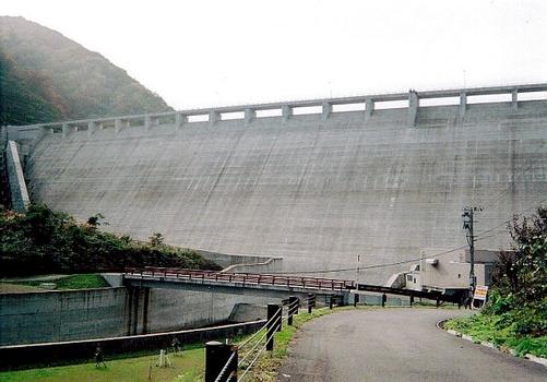 Shinmiyagawa Dam
