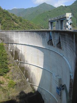 Shintoyone Dam