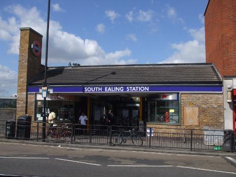 South Ealing tube station