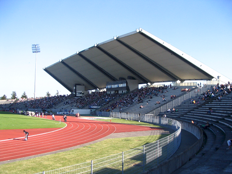 Stade Robert-Bobin