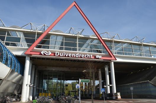 Bahnhof Duivendrecht