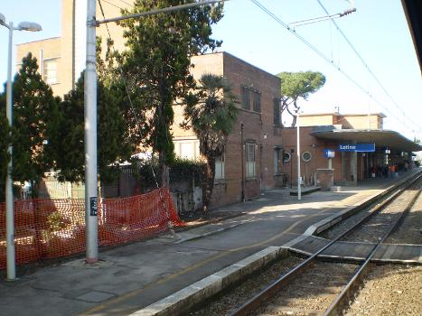 Bahnhof Latina