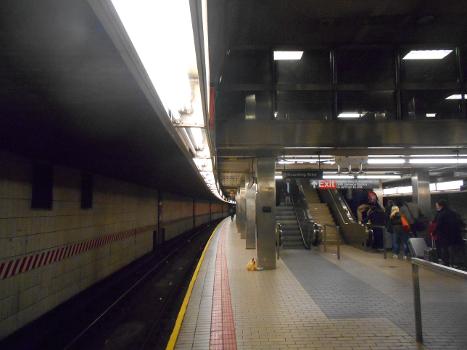 Sutphin Boulevard – Archer Avenue – JFK Airport Subway Station (Archer Avenue Line)