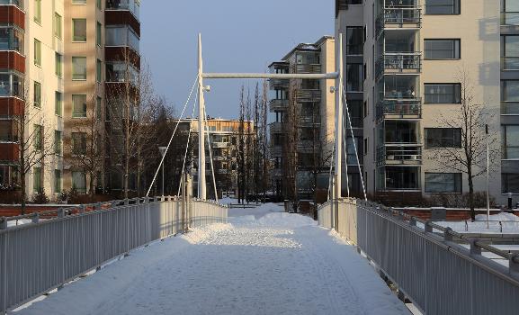 The Tervaraitti Bridge in Oulu