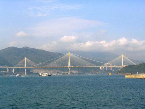 Ting-Kau-Brücke
