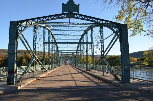 Washington Street Pedestrian Bridge in Binghamton:Built by the Berlin Iron Bridge Co.