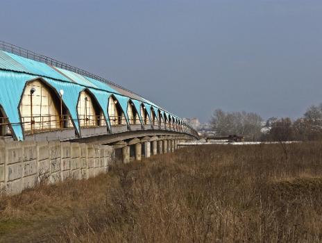 Metrobrücke Charkiw