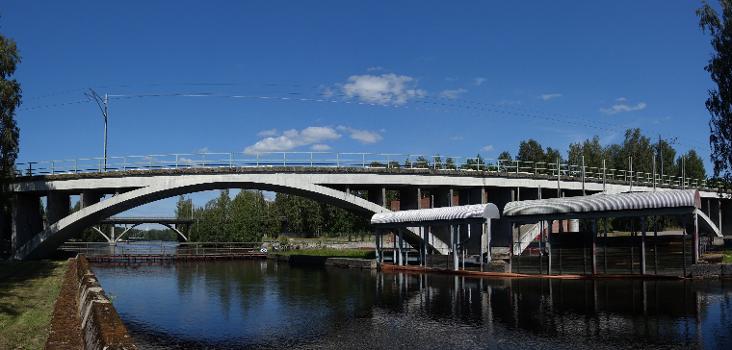 A railway bridge Äänekoski, Finland
