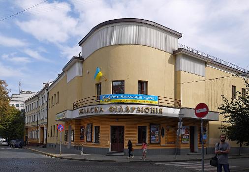 Stanislaw Moniuszko Theatre Building