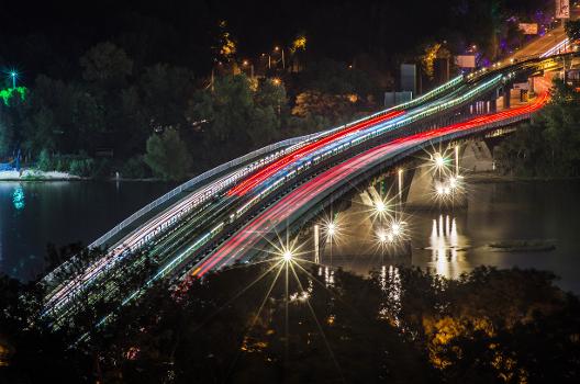 Metrobrücke Kiew