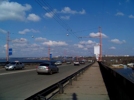 Ingulsky-Brücke