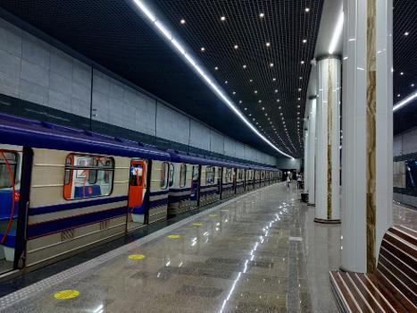 Station de métro Yunusobod