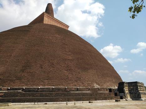 Stupa von Abhayagiri