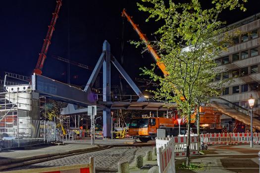 Cremonbrücke, Abrissarbeiten in der Nacht vom 29.10.2021