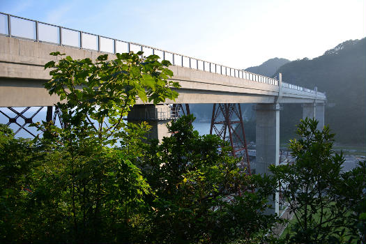 Amarube Viaduct