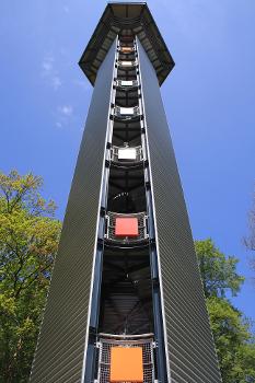 Aussichtsturm in 08309 Eibenstock, Erzgebirgskreis, Sachsen:Von diesem Turm sieht man sächsische Landschaften (Erzgebirge) und die Talsperre Eibenstock. Naturpark Erzgebirge/Vogtland.