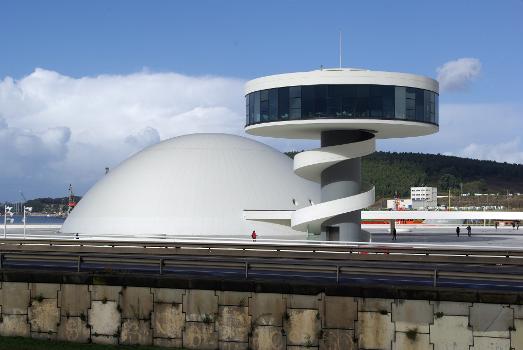 Oscar Niemeyer International Cultural Centre in Avilés (Asturias, Spain):Tower and Dome from the ria's left bank