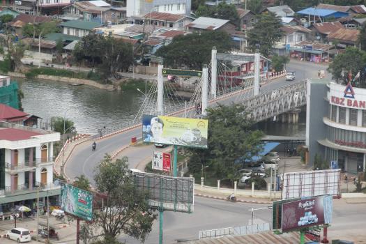 Pont sur le Baluchaung
