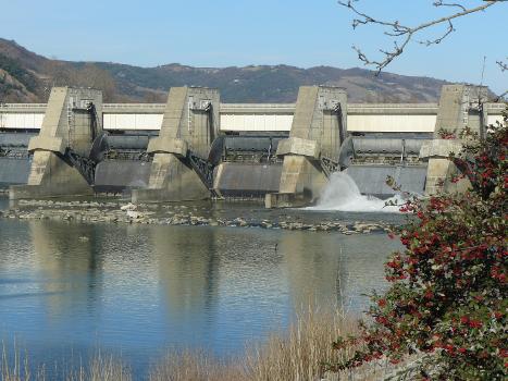 La Roche-de-Glun Dam (Rhône)