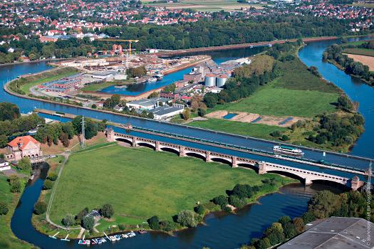 Zweite Kanalbrücke über die Weser in Minden