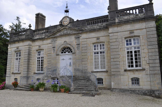 Beaumont-sur-Vingeanne - Château - façade