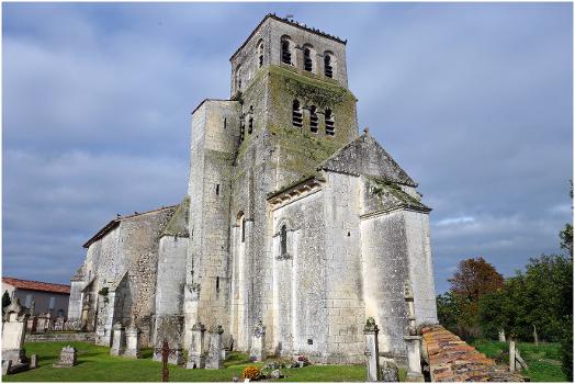 Église Saint-Pierre de Bougneau