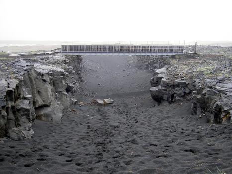 Leif the Lucky Bridge:Bridge between continents in Reykjanes peninsula, southwest Iceland across the Alfagja rift valley, the boundary of the Eurasian and North American continental tectonic plates.