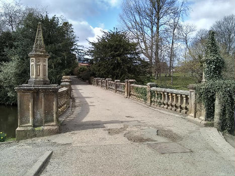 Bridge in Garscube Estate