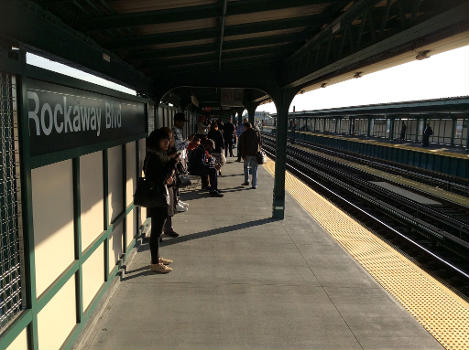 Rockaway Boulevard Subway Station (Fulton Street Line)