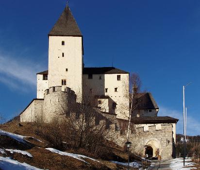 Burg Mauterndorf (Land Salzburg, Österreich)