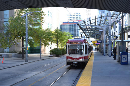 6 Street SW CTrain Station