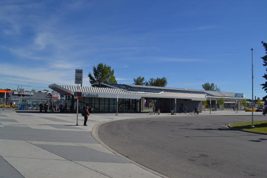 Chinook CTrain Station