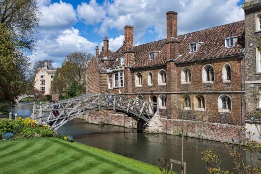 Mathematical Bridge Queen's College à Cambridge