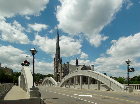 Cambridge Main Street Bridge