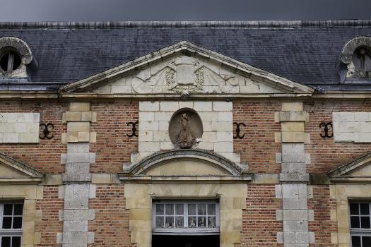 Château de La Ferté-Saint-Aubin