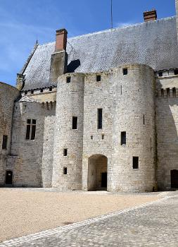 Château de Sully sur Loire, Loiret, France