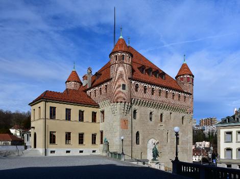 Le château Saint-Maire de Lausanne, en Suisse. : Il abrite actuellement le siège du Conseil d'État du Canton de Vaud.