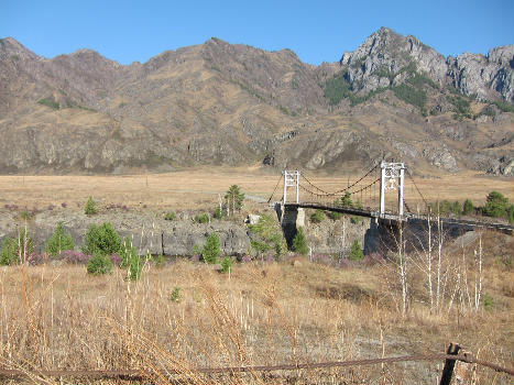 Pont suspendu d'Oroktoy