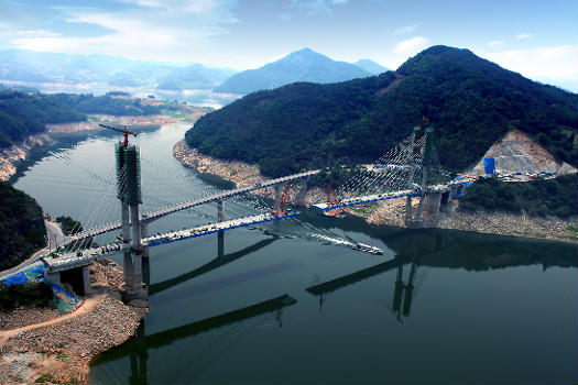 Cheong Poong Bridge.