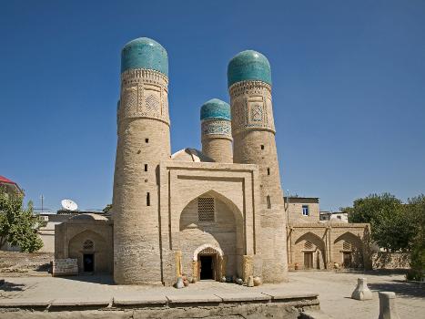 Tschor-Minar-Madrasa