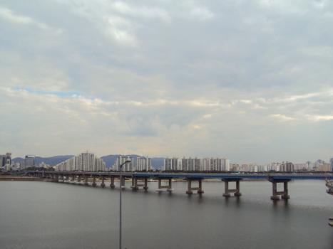 Pont Cheonho