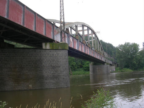 Chvatěruby Rail Bridge
