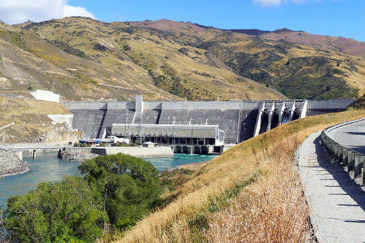 Clyde Dam with Clyde Power Station, Central Otago District, Otago Region, South Island, New Zealand