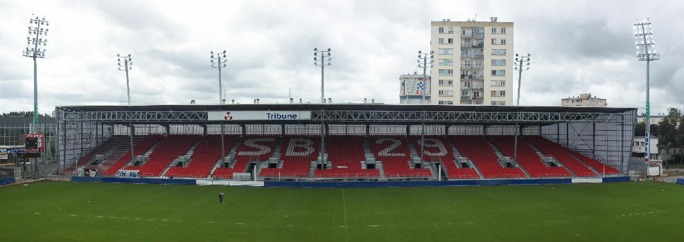 Stade Francis-Le Blé