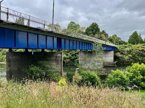 Cobham Bridge