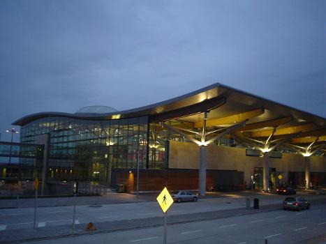 Abfertigungsgebäude des Flughafens Cork