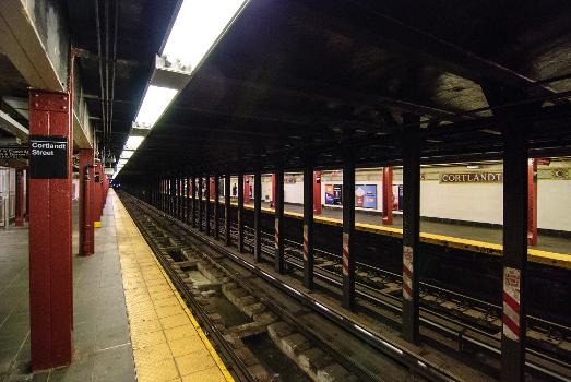 Cortlandt Street New-York subway station