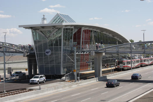 Crowfoot CTrain Station