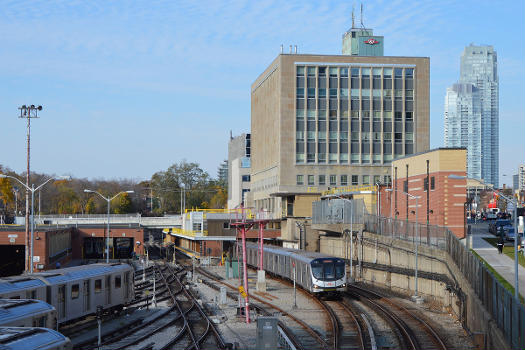 Metrobahnhof Davisville